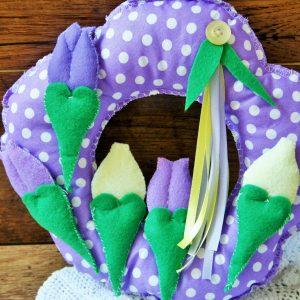 Tavaszi tulipán ajtódísz