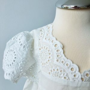 Alíz csipkés alkalmi kislány ruha