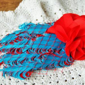 Tollas fejdísz kék-piros