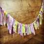 dekorációs füzér lila zöld