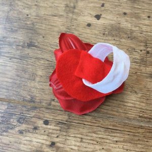 Tutu szoknya virág karkötővel viola