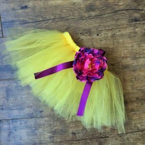 Tutu szoknya virág karkötővel sárga