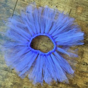 Tutu szoknya virág karkötővel lila