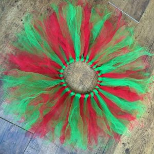 Tutu szoknya virág karkötővel piros zöld