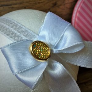 masnis fejpánt gombbal fehér