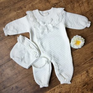 Dorka téli alkalmi rugdalózó keresztelőre