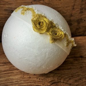 Fehér arany virágos fejpánt