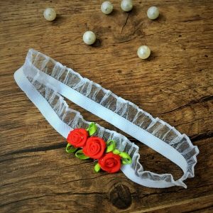 Organza szalagos fejpánt virággal piros fehér