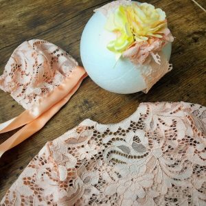 újszülött csipke fotószett 3 részes barack