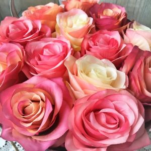 bádog tál rózsafejekkel