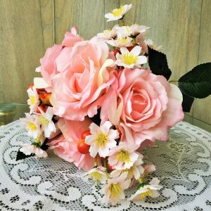 virágtölcsér dekoráció