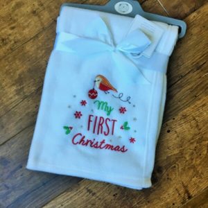 hímzett babatakaró first christmas