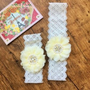 Any lánya csipkés virágos fejpánt