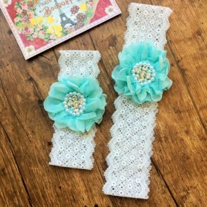 Any lánya csipkés virágos fejpánt