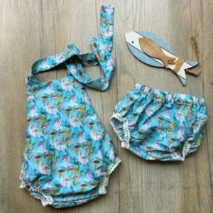 flamingós napozó és pelenkabugyi