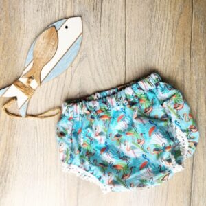 flamingós napozó és pelenkabugyi