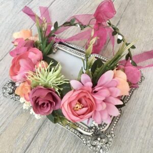 virágos hajkoszorú