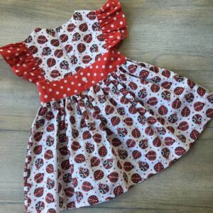 katicás kötényruha