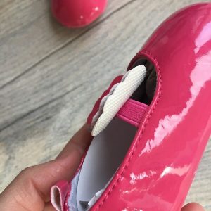 lakk kocsicipő eper pink